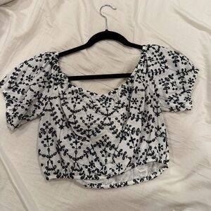 Forever 21 Black and White Floral Blouse